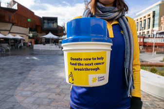 Donation tins in NT image
