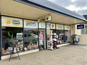 Clothes 4 Cancer image